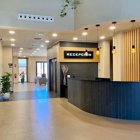 Hotel-Asador Montes Oretanos Pulgar エクステリア 写真