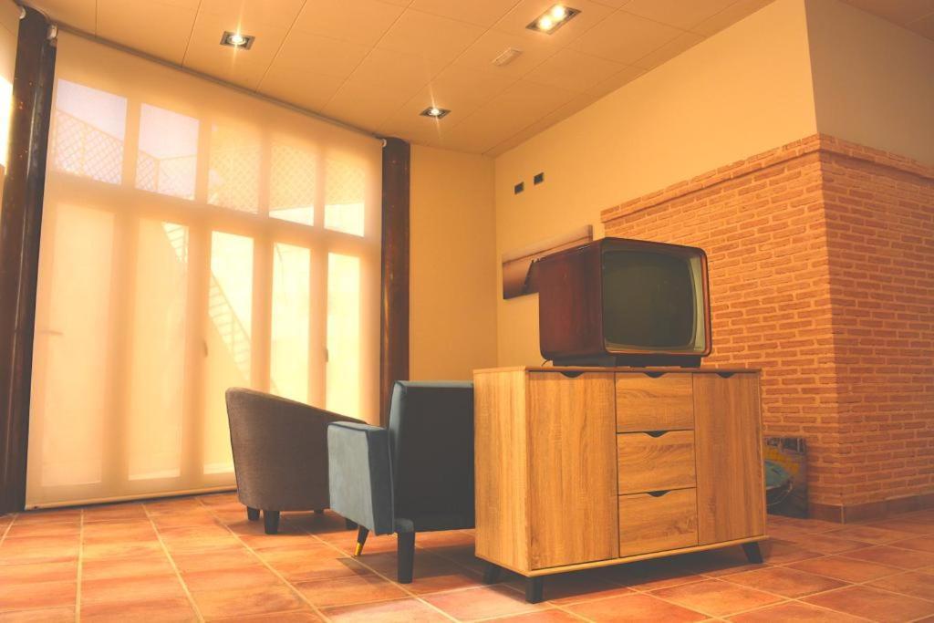 Hotel-Asador Montes Oretanos Pulgar エクステリア 写真