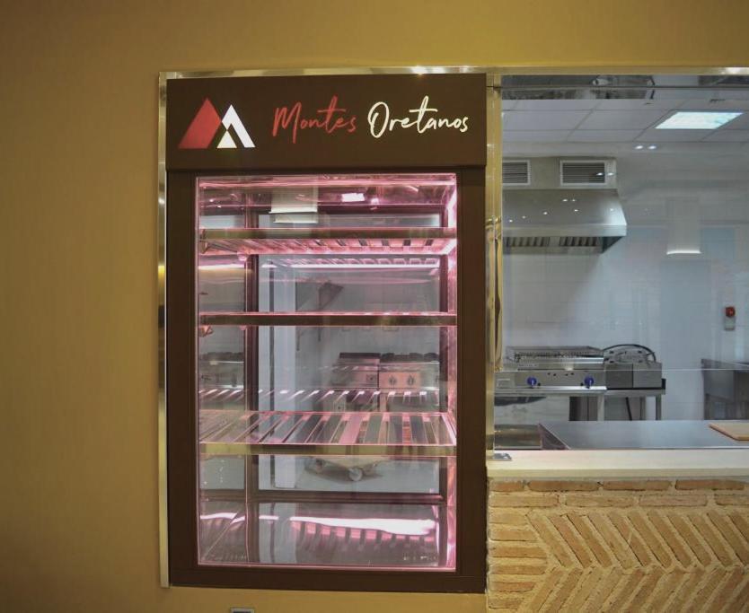 Hotel-Asador Montes Oretanos Pulgar エクステリア 写真