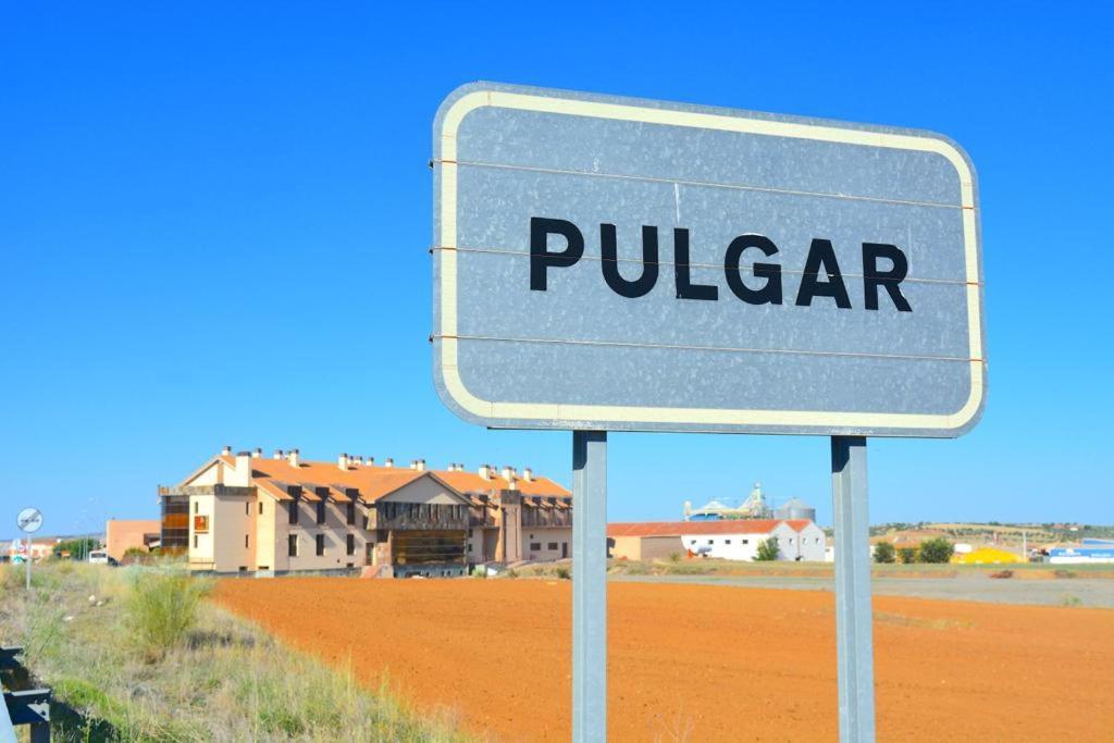 Hotel-Asador Montes Oretanos Pulgar エクステリア 写真