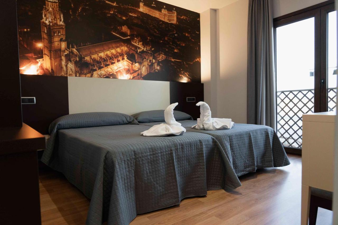 Hotel-Asador Montes Oretanos Pulgar エクステリア 写真