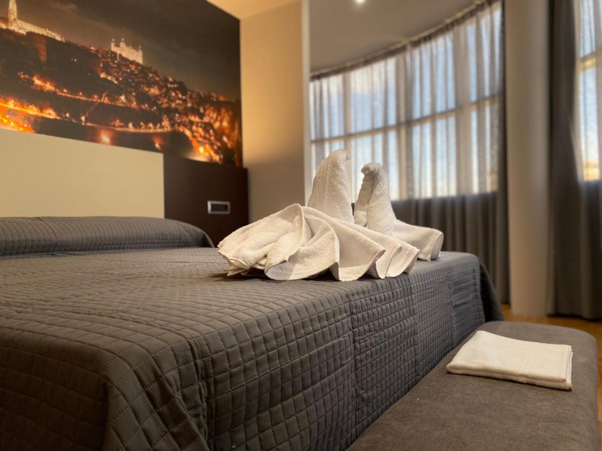 Hotel-Asador Montes Oretanos Pulgar エクステリア 写真