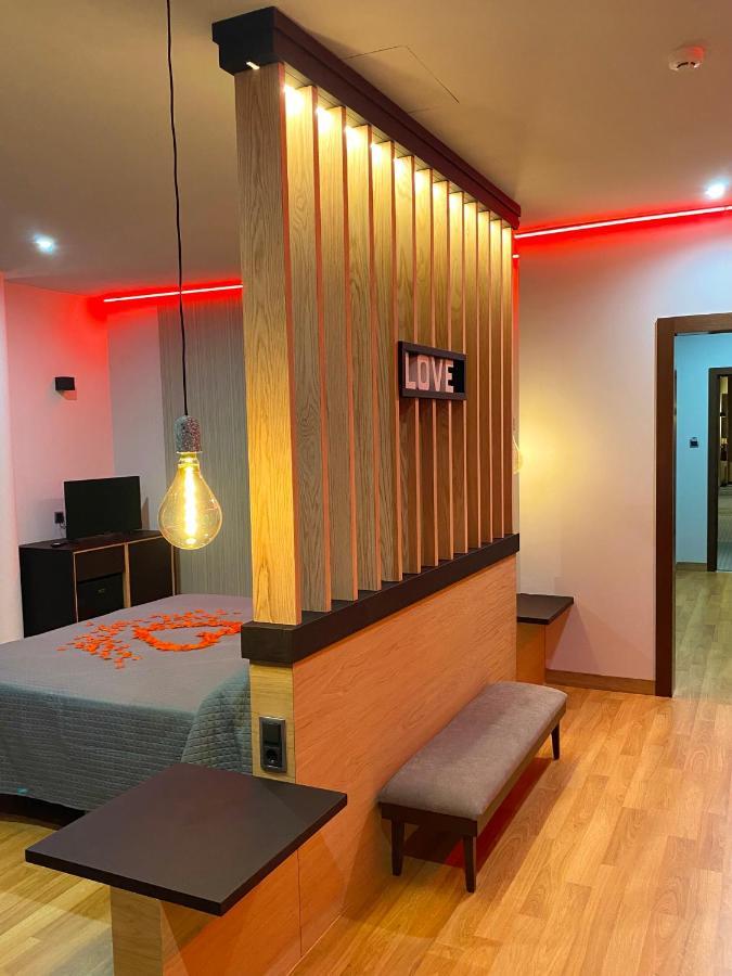 Hotel-Asador Montes Oretanos Pulgar エクステリア 写真