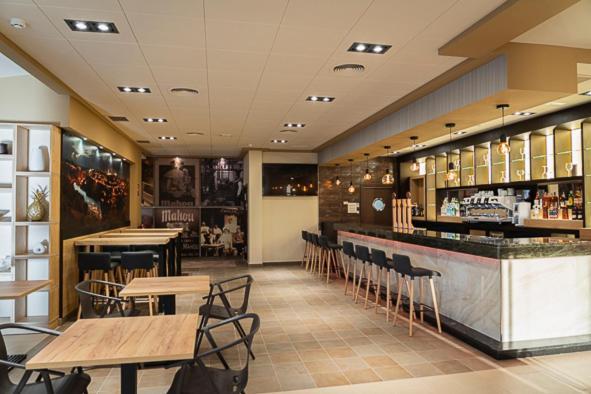 Hotel-Asador Montes Oretanos Pulgar エクステリア 写真